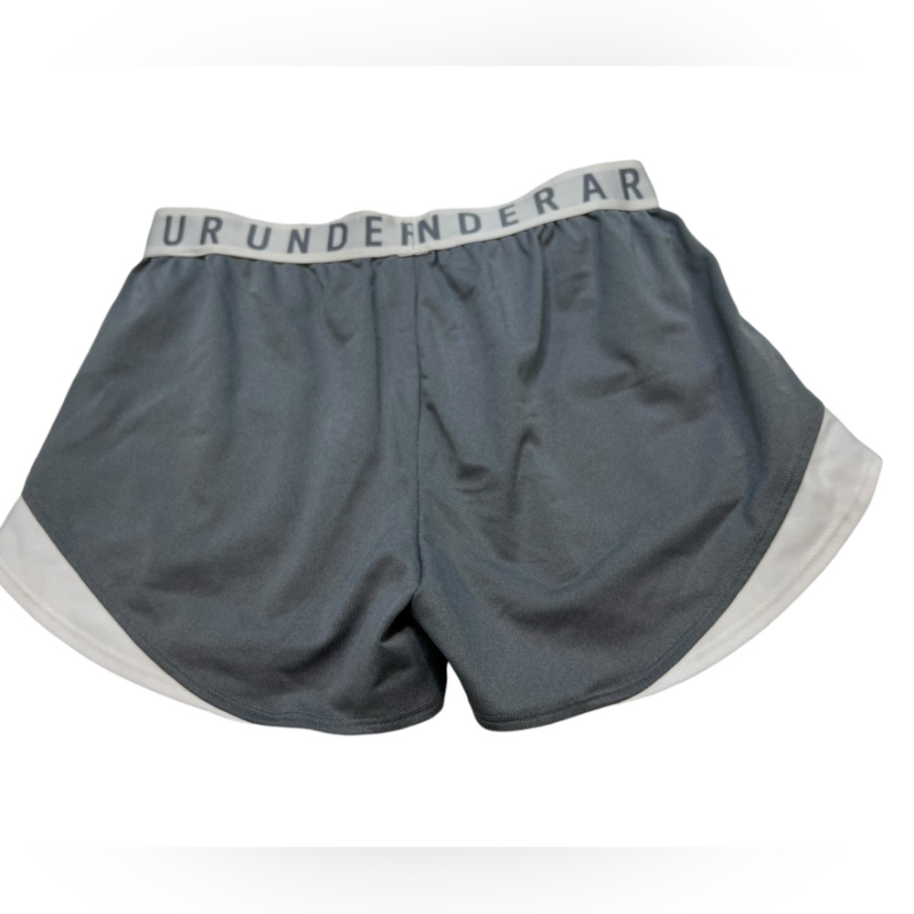Under Armour Gray Women's Shorts EUC BOX38 - Picture 3 of 6
